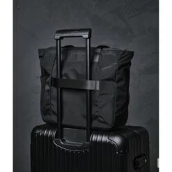 ALPAKA Metro Tote -Fashion Bag Store 0ccfe9f9125b0571a50e93dafe8352da 06eba4fb f7fe 424e ab90 ac68a378f4db