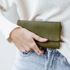 Status Anxiety Audrey Leather Wallet -Fashion Bag Store 184a055fdc94f2f3484384c1e18ce590 d9c39a8c b880 4e81 9903 478566ea5312