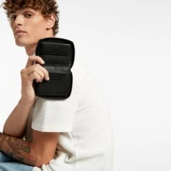 Status Anxiety Emmit Wallet -Fashion Bag Store 1da991bc3a952b453f391c1197cbe27a 4af3a363 5e25 4183 ae69 627d18cfcf5b