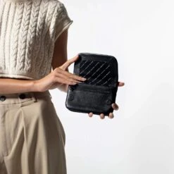 Status Anxiety Impermanent Wallet -Fashion Bag Store 23d672bce662b2e133f69d939ed6e6af d9dbf168 7ccb 41cb 857c 1bb813dc1c59