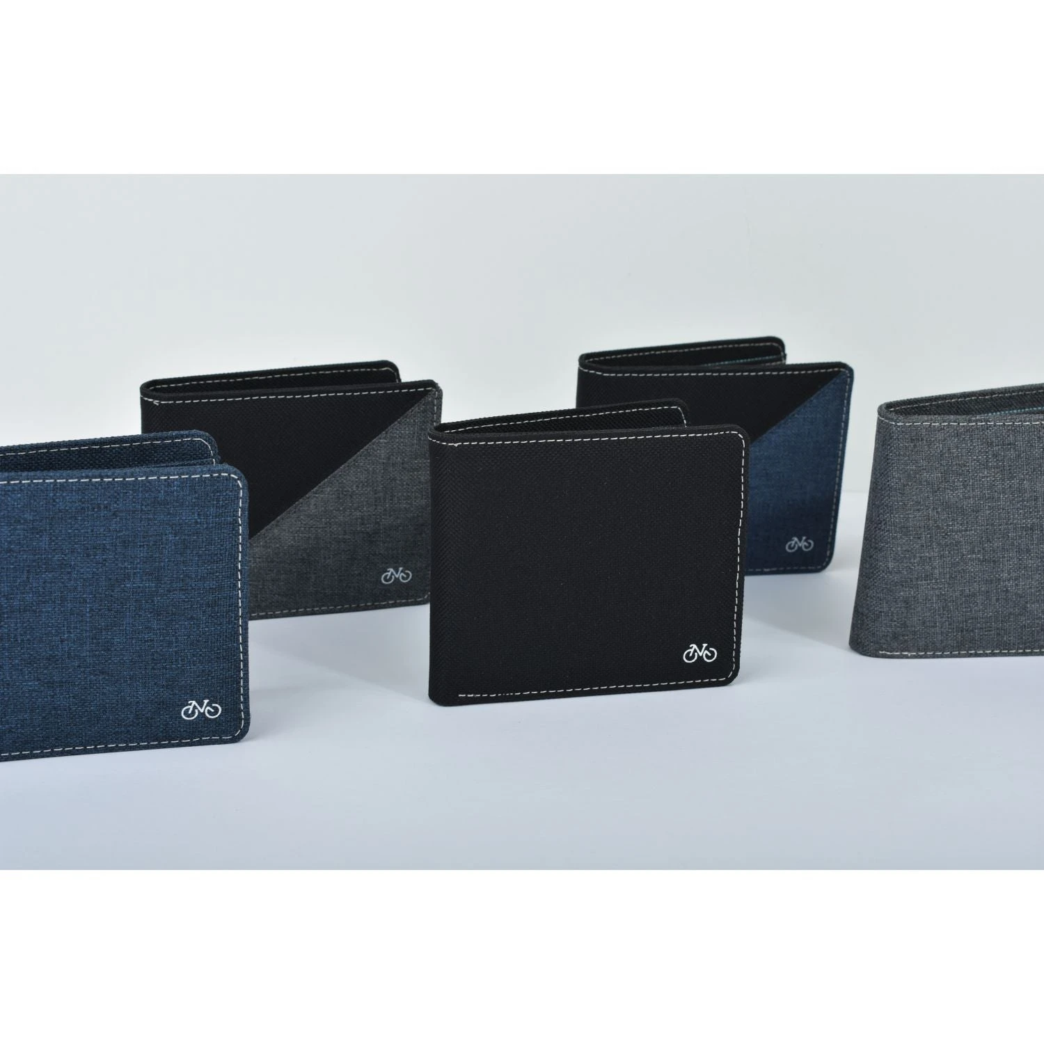 Nifteen London Billfold Wallet W/ Coin Purse And Card Flap 19 Nifteen London Billfold Wallet W/ Coin Purse And Card Flap - Image 17