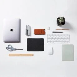 Status Anxiety Of Sound Mind Mouse Pad -Fashion Bag Store 3145609d59b1a944fb9706363967d6be c4b77472 9075 44fa 8485 2c95b09a1144