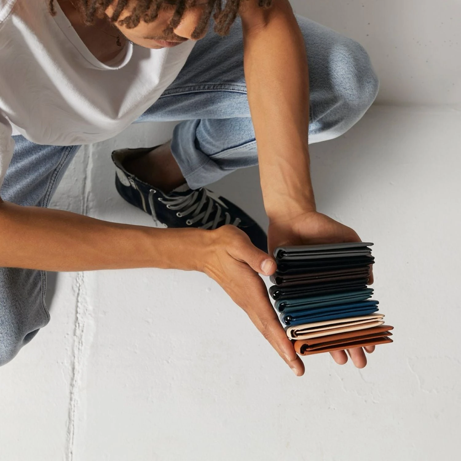 Status Anxiety Jonah Italian Leather Wallet 19 Status Anxiety Jonah Italian Leather Wallet - Image 17