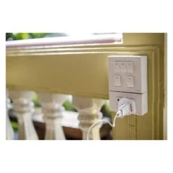 Skross World To Europe, Essential Line -Fashion Bag Store 800e7ae2f6b8ebae6aa6821b9c302989 5bbdfcd6 6269 4891 9bef a244823d5968