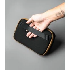 ALPAKA Elements Tech Case Sling Mini (SA) -Fashion Bag Store ALPAKA Elements Tech Case Mini X Pac VX21 Coyote Brown 6 caa6b8e3 dece 4dd1 88cb 6c51d6d4236f