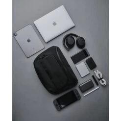 ALPAKA Bravo Sling Max V2 -Fashion Bag Store Alpaka Bravo Sling Max V2 Jet Black 11 5928142e c796 4c8e 9171 79e24f2b3fc0