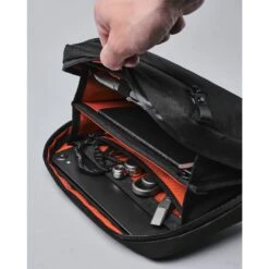 ALPAKA Elements Tech Case Sling -Fashion Bag Store Alpaka Elements Tech Case V2 ECOPAK EPLX600 Black 5a 02cf89e8 0cbc 4e09 bd67 315bcc2188bc