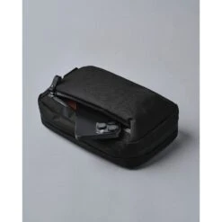 ALPAKA Elements Tech Case Sling -Fashion Bag Store Alpaka Elements Tech Case V2 ECOPAK EPLX600 Black 6a 84ac18cd ef1e 4b32 b2a1 245439cfdd9f