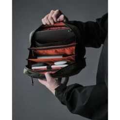 ALPAKA Elements Tech Case Sling -Fashion Bag Store Alpaka Elements Tech Casev2 Vx21 Dark Green 4 e5cb4235 531a 41c6 81d6 bcd25f670840