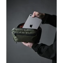 ALPAKA Elements Tech Case Sling -Fashion Bag Store Alpaka Elements Tech Casev2 Vx21 Dark Green 5 91bcecba e623 45a4 84fb 19a2fb64f5f9