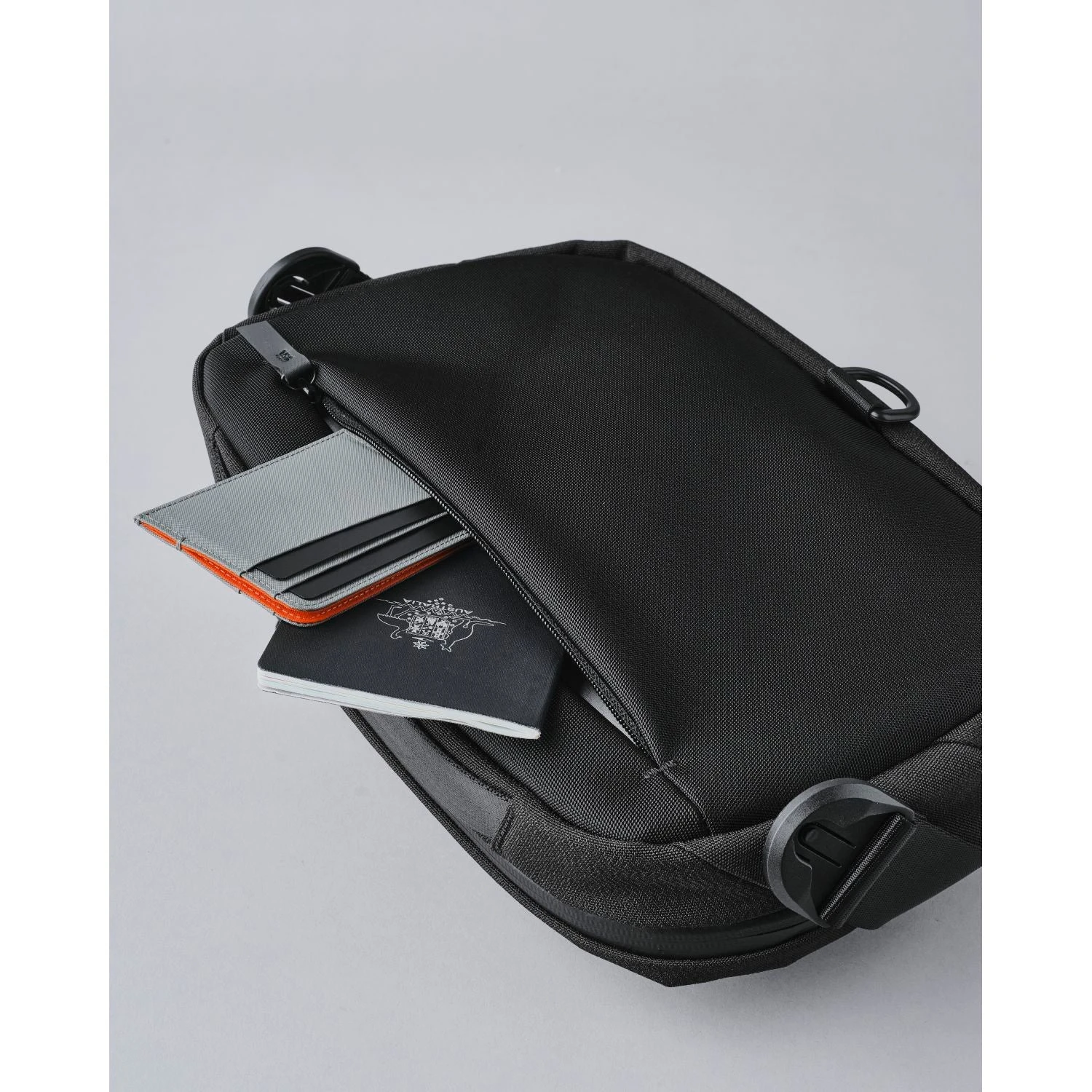 ALPAKA Go Sling Nano 5 ALPAKA Go Sling Nano - Image 3