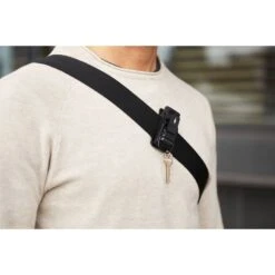 ALPAKA Hub Keychain -Fashion Bag Store Alpaka Hub Keychain Black 11 09c7584a 636b 418e 9837 fd99277efd8f