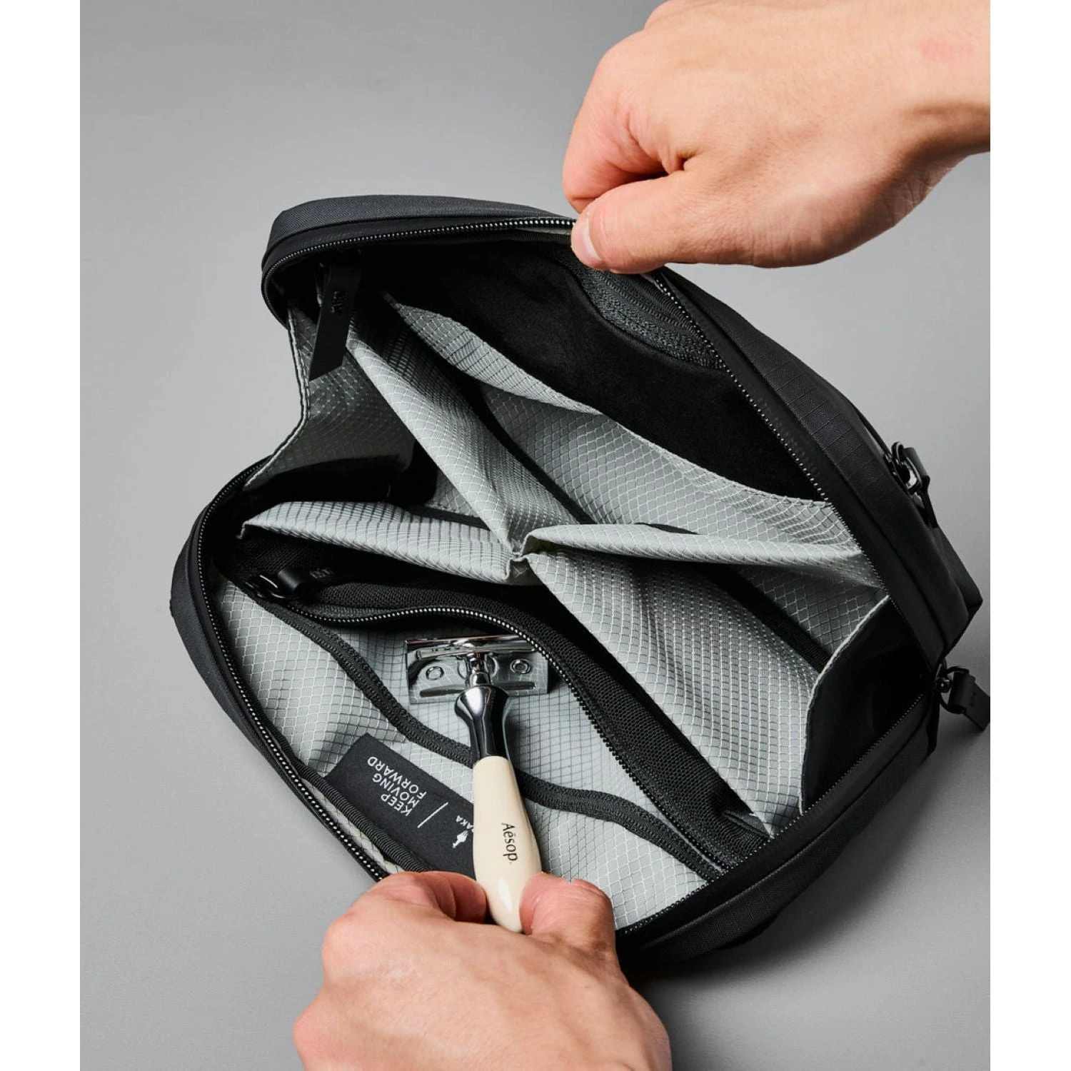 ALPAKA Toiletry Bag 11 ALPAKA Toiletry Bag - Image 9