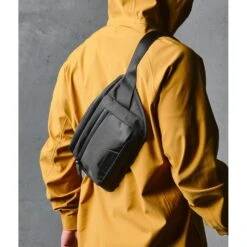 ALPAKA Bravo Sling Mini V2 -Fashion Bag Store Alpaka Bravo Sling Mini V2 VX42 Black 2 ec3cf5c1 5d7f 429c ab76 ad03182acaed