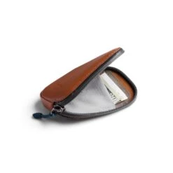 Bellroy All Conditions Card Pocket Leather -Fashion Bag Store Bellroy All Conditions Card Pocket Leather Bronze 03 d0648416 5da3 4ffe 8d26 46e943b048e0