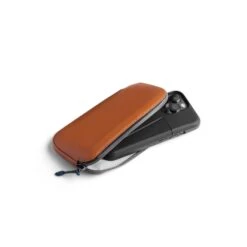 Bellroy All Conditions Phone Pocket Leather -Fashion Bag Store Bellroy All Conditions Phone Pocket Leather Bronze 8a c67f645b 2967 4c49 a420 3c1ae75e7297