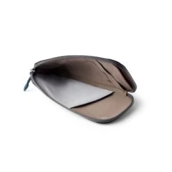 Bellroy All Conditions Phone Pocket Plus Leather -Fashion Bag Store Bellroy All Conditions Phone Pocket Plus Leather Ink 02 608c88a3 1cb7 4bc3 af68 84a494fcf618