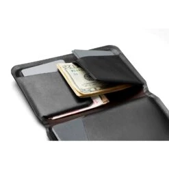 Bellroy Apex Passport Cover -Fashion Bag Store Bellroy Apex Passport Cover Raven 4 252ac490 bdc9 4450 abac 3d025f129305