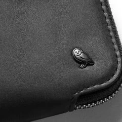 Bellroy Card Pocket -Fashion Bag Store Bellroy Card Pocket Charcoal Cobalt 4 fddee1ea 1737 4990 bcac b57de1f2369f