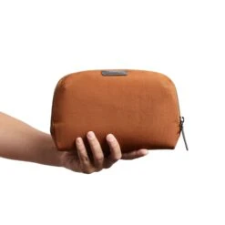 Bellroy Desk Caddy -Fashion Bag Store Bellroy Desk Caddy Bronze 8 868b6990 1778 48fc 9671 470b61940678