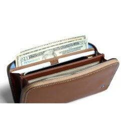 Bellroy Folio Wallet -Fashion Bag Store Bellroy Folio Wallet Hazelnut 3 92d4d6a2 3161 49f0 9503 a618ee5a3af8