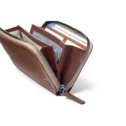 Bellroy Folio Wallet -Fashion Bag Store Bellroy Folio Wallet Hazelnut 5 90c1b2ba 2756 4562 aa75 2155bb0bdb91
