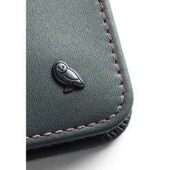 Bellroy Hide & Seek Wallet Lo (RFID Protected) -Fashion Bag Store Bellroy Hide Seek Lo RFID Protected Everglade 5 df56eaaf 11cd 4496 b494 9be4c41c60b9