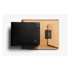 Bellroy Hide & Seek Wallet Hi (RFID Protected) -Fashion Bag Store Bellroy HideSeek Wallet Hi RFID Black 3 6 b67caf8b a3d0 4bb5 9f71 c793226b13a3
