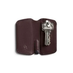 Bellroy Key Cover (Second Edition) -Fashion Bag Store Bellroy Key Cover Second Edition Deep Plum 02 46e14906 bae8 4537 a30c 06c989215be3