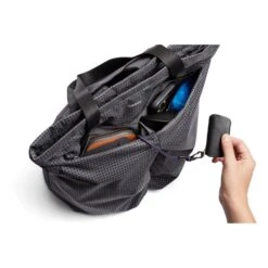 Bellroy Lite Totepack -Fashion Bag Store Bellroy Lite Totepack Arcade Gray 7 81aab019 062b 4429 a126 3bdf0f8e8a34