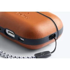 Bellroy Pod Jacket Pro (2nd Gen) -Fashion Bag Store Bellroy Pod Jacket Pro 2nd Generation Terracotta 4a ddde8dbc 2dbe 485f 80f0 bde3bae26033