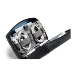 Bellroy Tech Kit -Fashion Bag Store Bellroy Tech Kit Black 4 3717b0a6 fd92 4075 910f 769fe9b36656