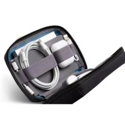 Bellroy Tech Kit Compact -Fashion Bag Store Bellroy Tech Kit Compact Black 5 c63ebac0 0ba9 4d41 9352 a591709062db