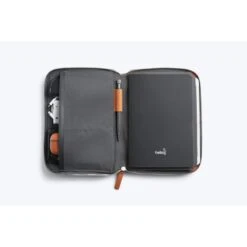 Bellroy Tokyo Folio 8" -Fashion Bag Store Bellroy Tokyo Folio 8 Stormgray 3 33e70436 8244 4eaf 849f ad4fb7d33c46
