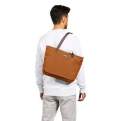 Bellroy Tokyo Tote Compact -Fashion Bag Store Bellroy Tokyo Tote Compact Bronze 10 87de4d1e 957f 40b5 9e72 1000df2bffd0