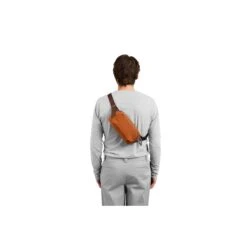 Bellroy Venture Ready Sling 2.5L -Fashion Bag Store Bellroy Venture Ready Sling 2.5L Bronze 12 d6f860dc 1bcf 470d a860 79a8a2cf8b27
