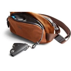 Bellroy Venture Ready Sling 2.5L -Fashion Bag Store Bellroy Venture Ready Sling 2.5L Bronze 4 01a2372e b215 4b17 8e22 8d8f1b745557