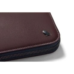 Bellroy Zip Wallet -Fashion Bag Store Bellroy Zip Wallet Deep Plum 03 ba70df1e 81de 4196 9aa5 6195ced2bc2f