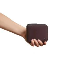 Bellroy Zip Wallet -Fashion Bag Store Bellroy Zip Wallet Deep Plum 08 cf77bddc e5ca 44f0 8594 4c1cdb406336