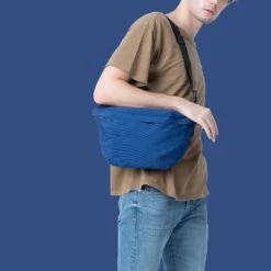 Cabinzero Hustle XL Cross Body 8L 24 Cabinzero Hustle XL Cross Body 8L -Fashion Bag Store Cabinzero Hustle XL Cross Body 8L Navy 6 5e654566 e148 4ad9 8161 a607fa5dd314