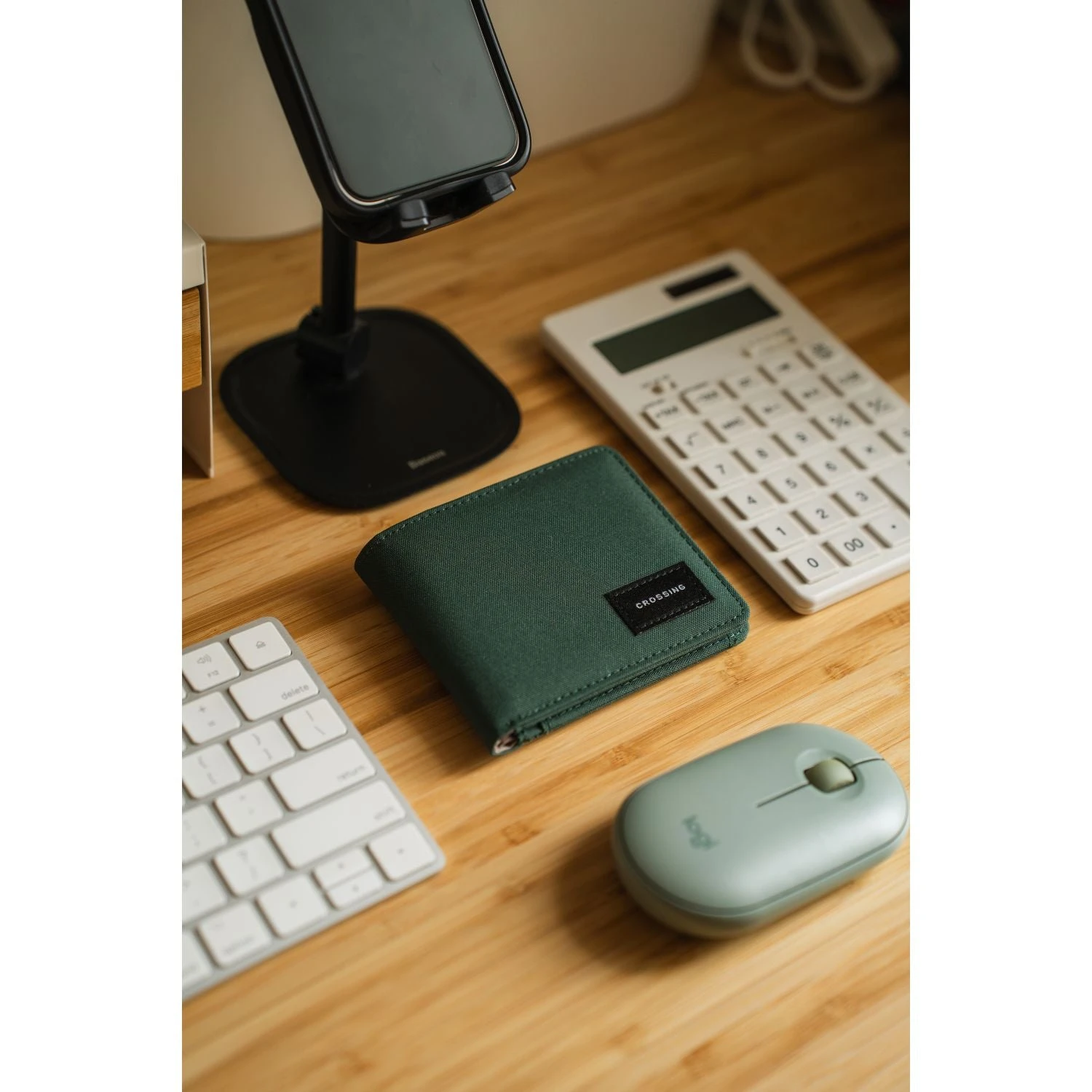 Crossing Bifold Wallet With Coin Pocket RFID 21 Crossing Bifold Wallet With Coin Pocket RFID - Image 19