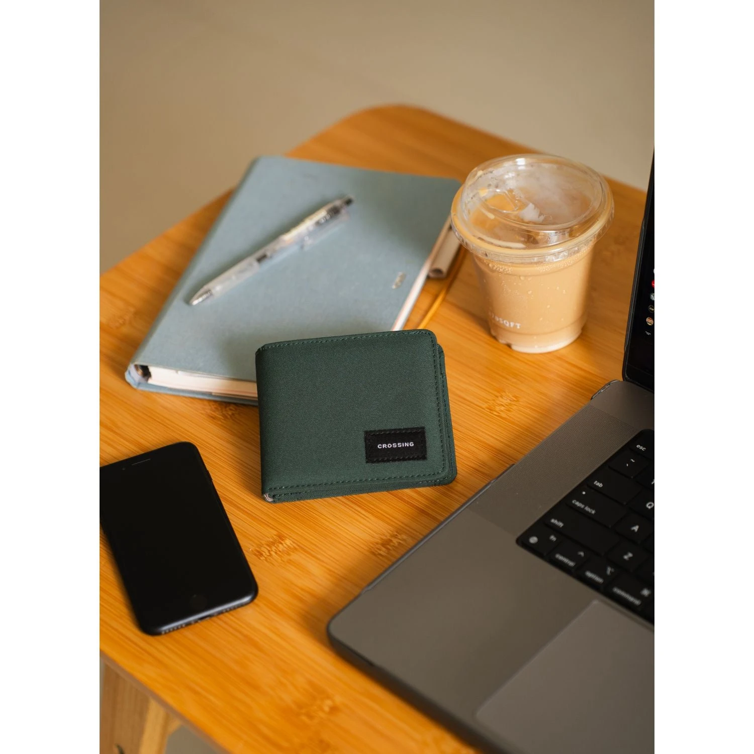 Crossing Bifold Wallet With Coin Pocket RFID 19 Crossing Bifold Wallet With Coin Pocket RFID - Image 17