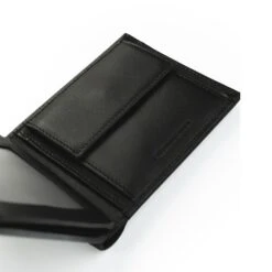 Crossing Sydney Bi-Fold Leather Wallet With Flap And Coin Pouch -Fashion Bag Store Crossing Sydney Bi Fold Leather Wallet With Flap And Coin Pouch Black 6