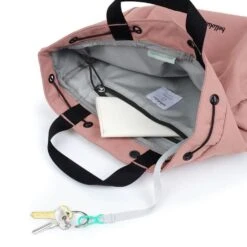 Hellolulu Emma Mini Everyday Totepack Recycled (SA) -Fashion Bag Store Hellolulu Emma Mini Everyday Totepack Recycled Cloud Pink 4 1 53d17a6f 5e5a 4391 b0f7 8d2d59558af6