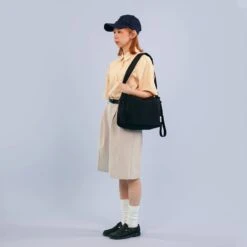 Hellolulu Nick 2 Way Drawstring Shoulder Bag -Fashion Bag Store Hellolulu Nick 2 Way Drawstring Shoulder Bag Black 8 1 0ef4a85e bdca 4bd1 b65d 8e14f3c71872