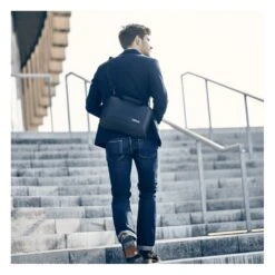 Thule Gauntlet 14" Macbook Pro Attache -Fashion Bag Store Thule Gauntlet 14 Macbook Pro Attache Black 5 3b20cc87 8aeb 430b 957c 0dd0bad21a1e