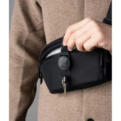 ALPAKA Flight Sling 1L -Fashion Bag Store alpaka flight sling 1l axoflux 210d black 13