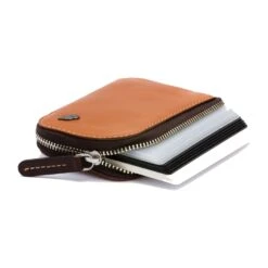 Bellroy Card Pocket -Fashion Bag Store bellroy card pocket caramel3 39e0856b b196 4870 89c0 39949df349e4