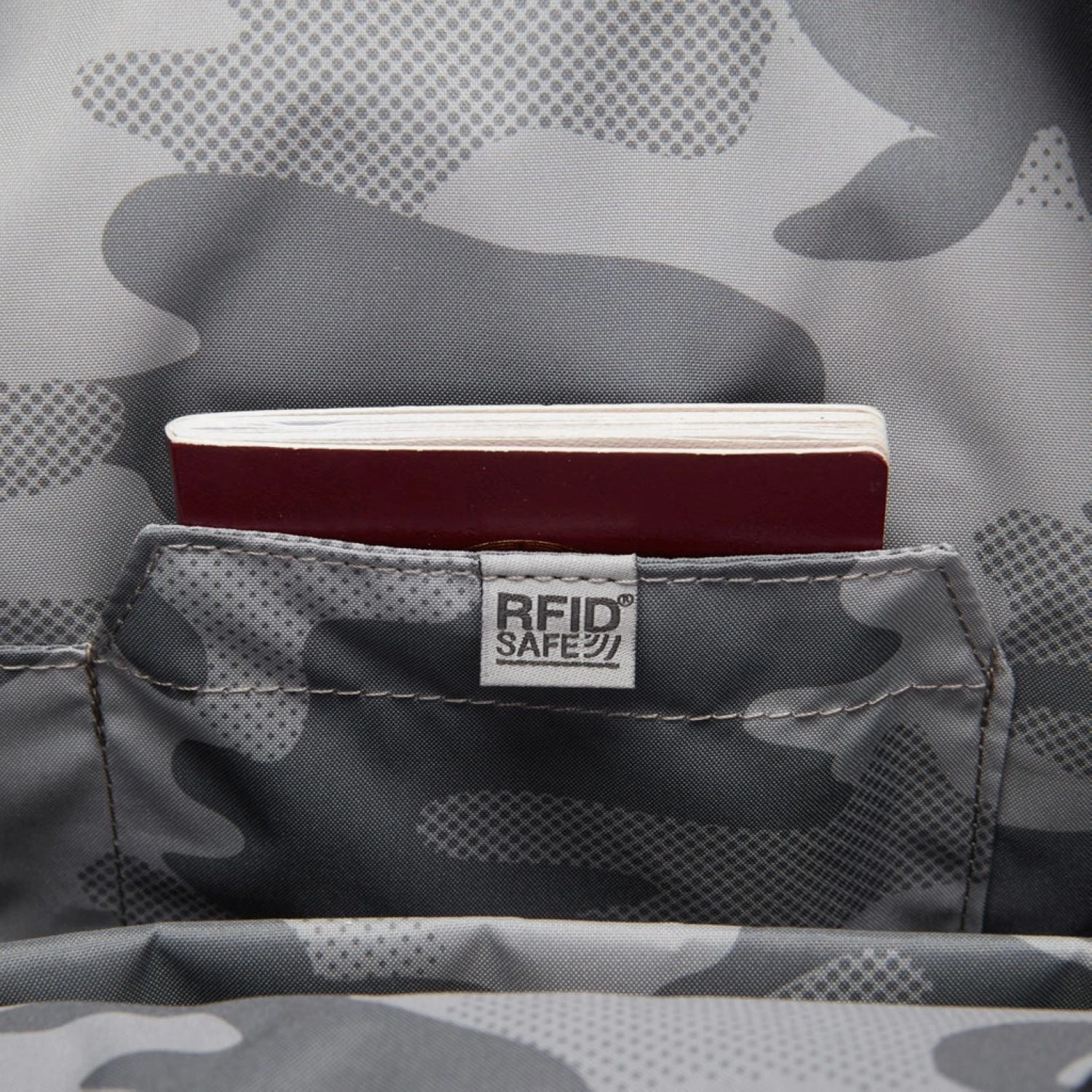 Pacsafe Go 15L Anti-Theft Backpack (SA) 11 Pacsafe Go 15L Anti-Theft Backpack (SA) - Image 9