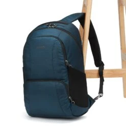 Pacsafe Metrosafe LS450 25L Backpack -Fashion Bag Store cb7d2e7d31746bc0f53ba0191bfe7210 d4fc64f6 2173 4079 a3fd 33bb092ec770